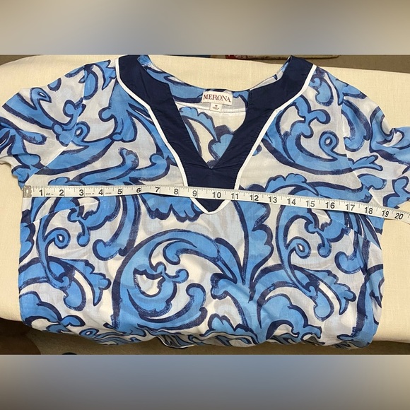 Merona Blue & White 3/4 Sleeve Tunic in Size Medium. - Picture 8 of 10